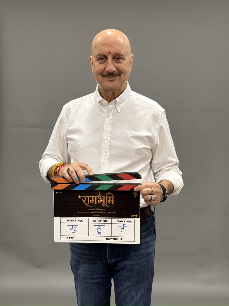 Anupam Kher tweet media