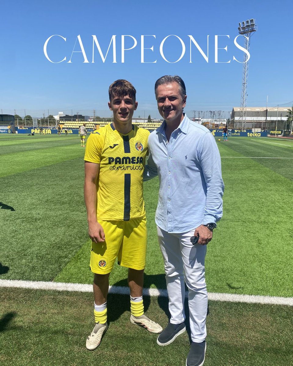 vrua8's tweet photo. Jesús Caballero “CABA” se proclama campeón de la liga cadete con el Villarreal!!
Enhorabuenaa Jesús!🏆🔝⚽️ https://t.co/OH3WAd378w