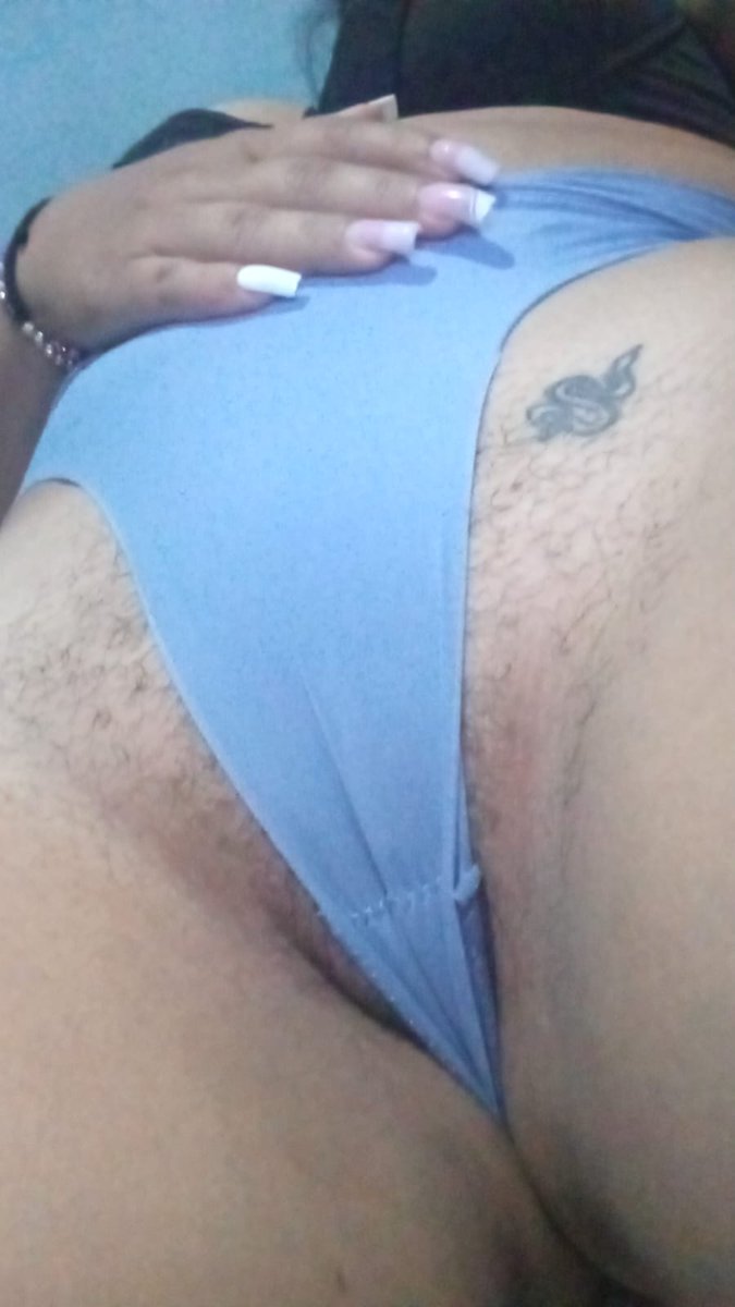 johanbernal682's tweet photo. Alistandose para ir al trabajar🐷 https://t.co/htk99Rz9Oo