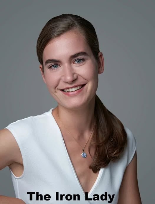 Dolly van den Berg tweet media