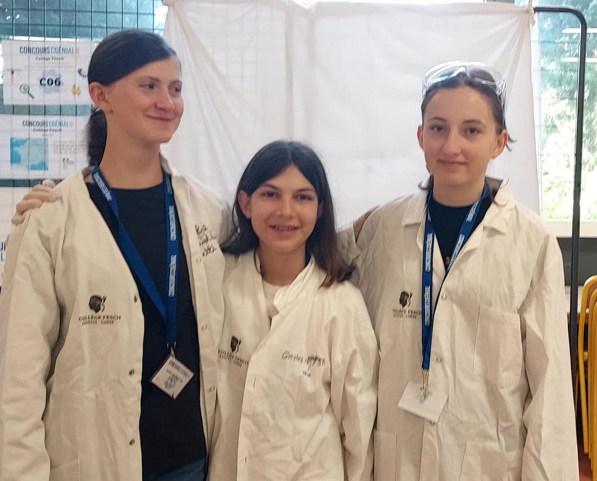 accorse's tweet photo. #Axe2 Jour de finale nationale du concours scientifique CGenial à l'université Paris-Saclay.
On souhaite bonne chance à notre équipe 100% féminine du college Fesch pour son projet: "le crabe bleu une espèce en or?" https://t.co/MXp63lKNsb