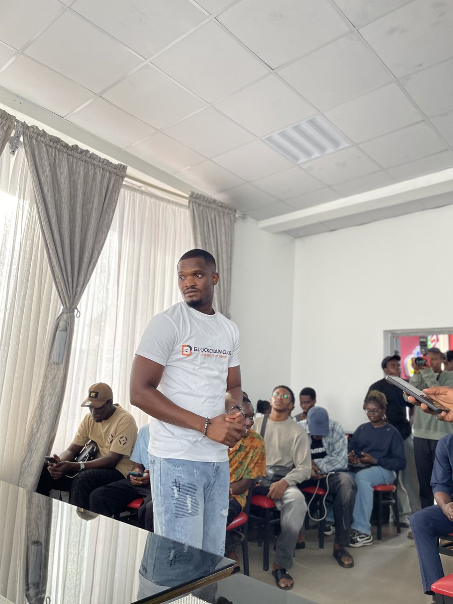 NERO_bx's tweet photo. “Every chance I get , whether hosting, teaching, or leading discussions , I make sure to share the good news of #XRPL and blockchain. And it’s always a great time whenever NERO takes the stage.

The future is decentralized, the future is XRPL . 🌐” https://t.co/IcHqcAGnG3