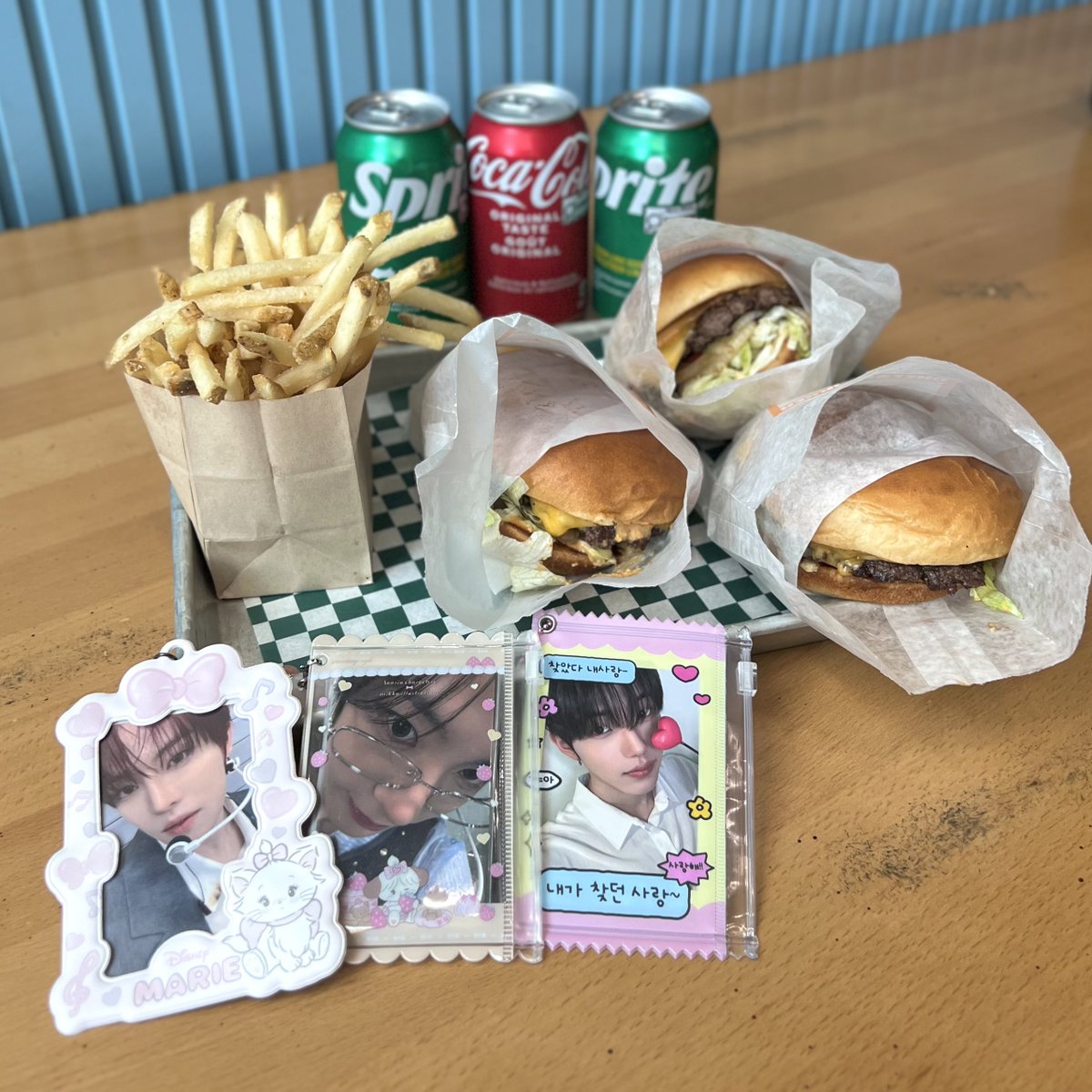 minwxxknyang's tweet photo. 밴쿠버 추억🇨🇦🎞💖 https://t.co/K1bfVdcqAn