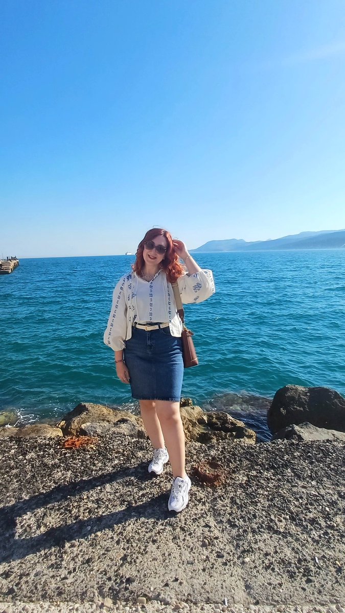 seldaca__'s tweet photo. Günaydınnnn hava misss ✨️✨️
#YeniProfilResmi https://t.co/3CCwq1rsvr