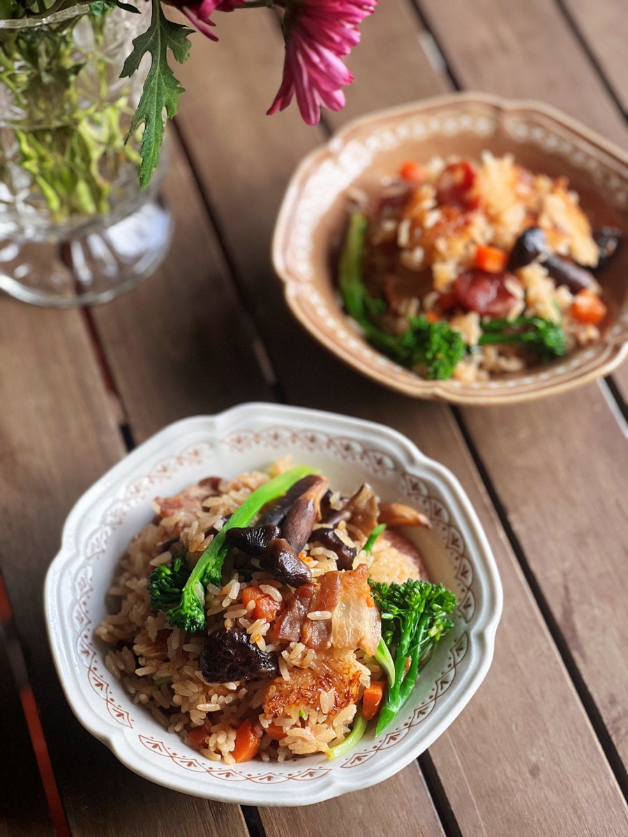 Yannick491's tweet photo. Just found my new go-to spot! The truffle mushroom risotto at @BellaGustaCafe is insanely creamy, packed with umami, and perfectly seasoned. 10/10 would drag all my foodie friends here ASAP , https://t.co/Js9MPor0Y5
