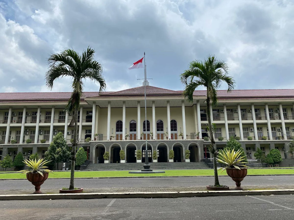 nfjuara's tweet photo. SEBARAN MATERI CBT UGM 2026✍️

Materi Tes Potensi Akademik (TPA)

- MINI THREAD 🧵 https://t.co/YolAwjxprX