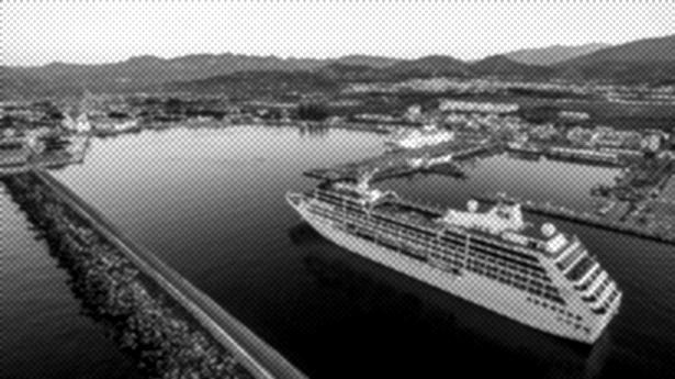 MarioOrtega's tweet photo. 'Motril: ¿Basurero crucerista?' - @Agus_Martinez58 en @IndeGranada 
https://t.co/jvHtNwBxvx https://t.co/q7XDCPWc6w