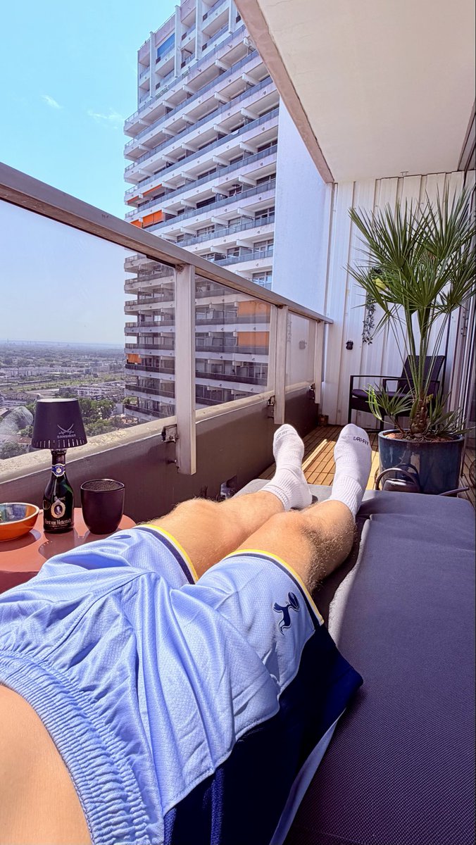 cologne_socks's tweet photo. Love these pants. What about you? https://t.co/S0XsLgR1N1