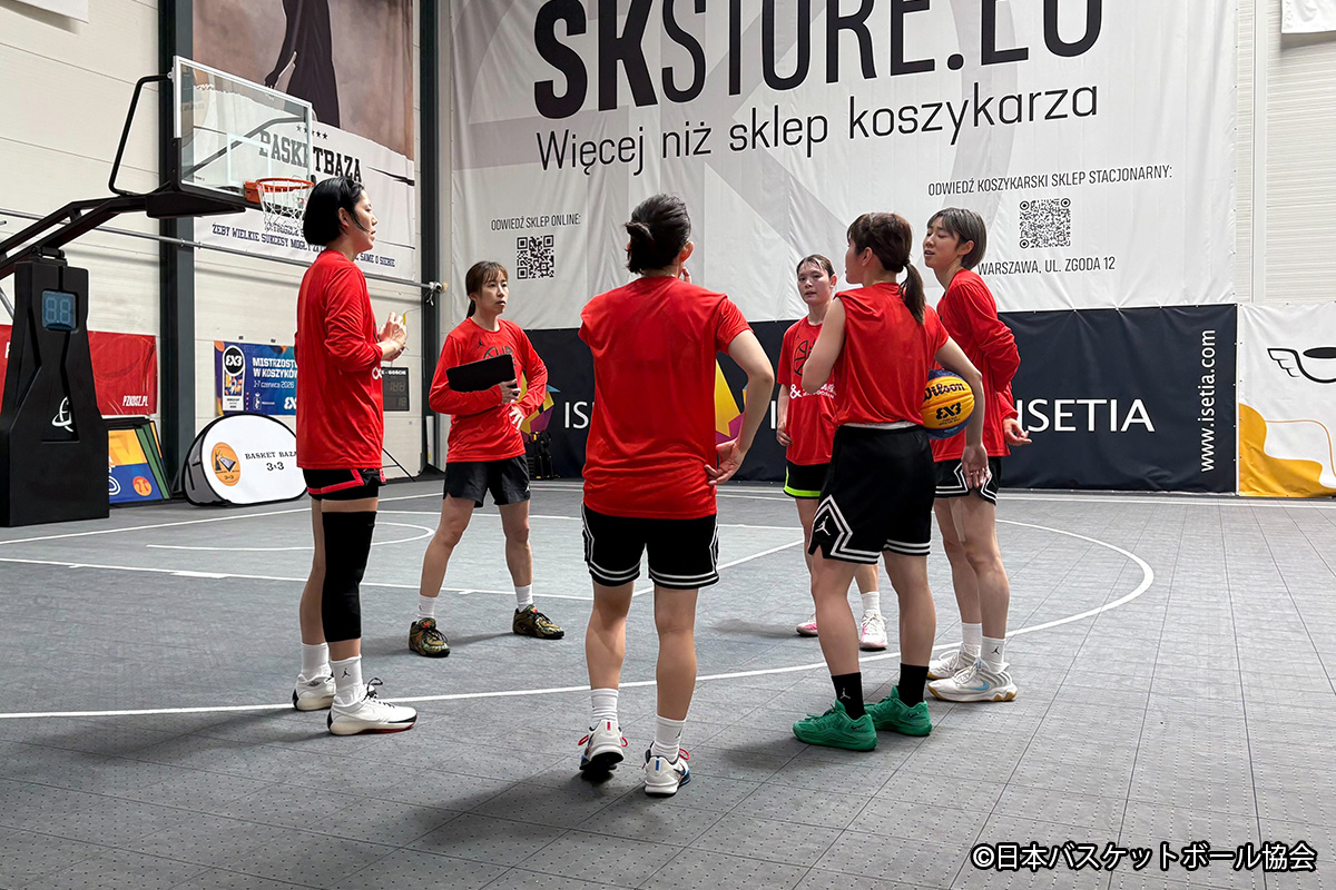 JAPAN_JBA's tweet photo. #AkatsukiJapan 3x3女子日本代表
ポーランドで元気に練習中！

🏆FIBA 3x3ワールドカップ2026
📍ポーランド・ワルシャワ
🗓️予選プール日程（※日本時間）
⏰️6月2日
19:55🇯🇵🆚フランス
23:40🇯🇵🆚ウクライナ
⏰️6月4日
19:55🇯🇵🆚カナダ
23:40🇯🇵🆚リトアニア
https://t.co/TNAnfWd7Vc

#バスケ #バスケで日本を元気に #日本一丸
#3x3Basketball @fiba3x3