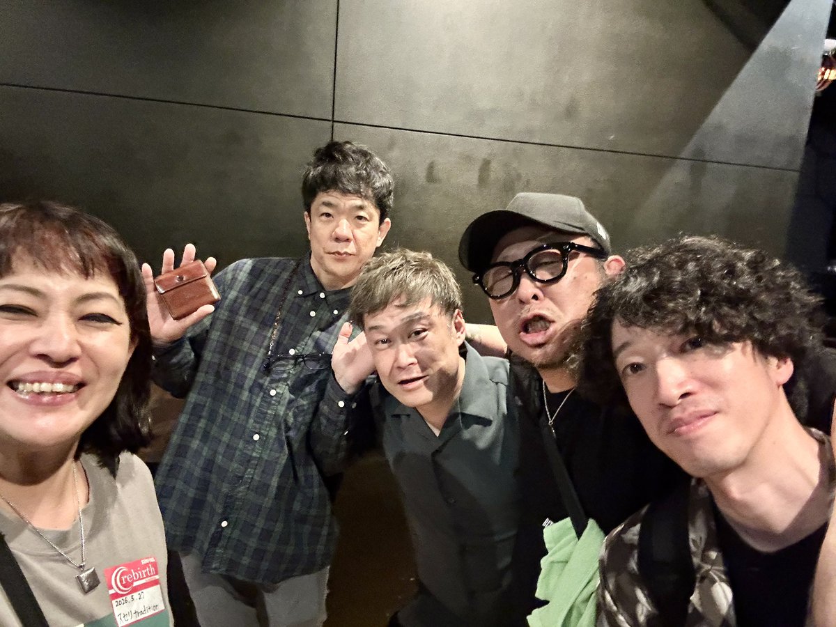 jarringmikko's tweet photo. 📷2026.5.27📷
at錦糸町rebirth
思い出写真シリーズ③

初対バン
人間のすべて

ゆーじんにシバジャックじゃーん‼️
久々会えて嬉しかったぞぉ
元気そうで何より🥳
もっと話したかったよー✨
思想系がまさか話せるとは😭
嬉しかったー https://t.co/ZPPo4KZSzp