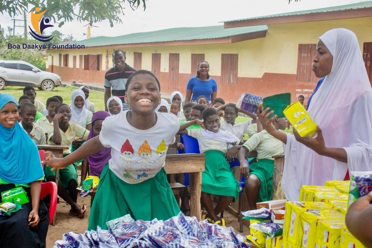 Boa_Daakye's tweet photo. Every girl deserves a safe, dignified and stress-free period.
#PeriodFriendlyWorld
#MenstrualHygiene
#MenstrualHygiene2026
#Boadaakye
#BoadaakyeFoundation https://t.co/CnpJWi3IJi