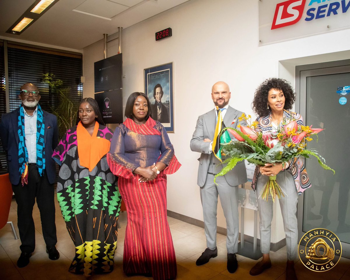 Asante_nation's tweet photo. His Majesty, Otumfuo Osei Tutu II, arrived in Warsaw on 27th May 2026.

Upon his arrival, the Asantehene was warmly received by the host Omenaa Mensah, Rafal Brzoska(Spouse of Omenaa Mensah), H.E Theresah Adjei Mensah, (Ghana’s Ambassador to Czech Republic with concurrent accreditation to Poland) and other dignitaries 

The visit marks another significant moment in strengthening cultural ties and engagement between Ghana and Poland ahead of the 5th Anniversary of the Top Charity Gala 2026. 
#manhyiapalace
#TheAsanteNation