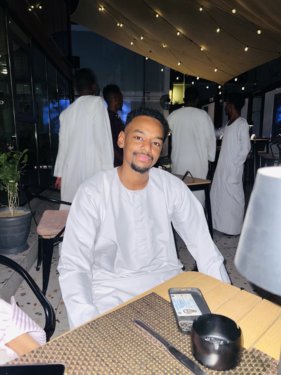 MhmdMo5's tweet photo. Eid mubarak 🤍 https://t.co/U7XmhfwyUV