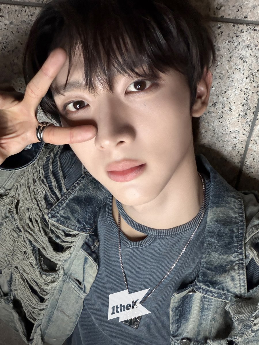 1theK(원더케이) tweet media
