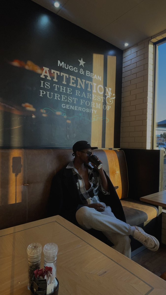 JacobMagethuka's tweet photo. Touchdown Johannesburg , so get your fork and your spoon if you have one …🫖🔥❤️ https://t.co/LB8EFSjmde