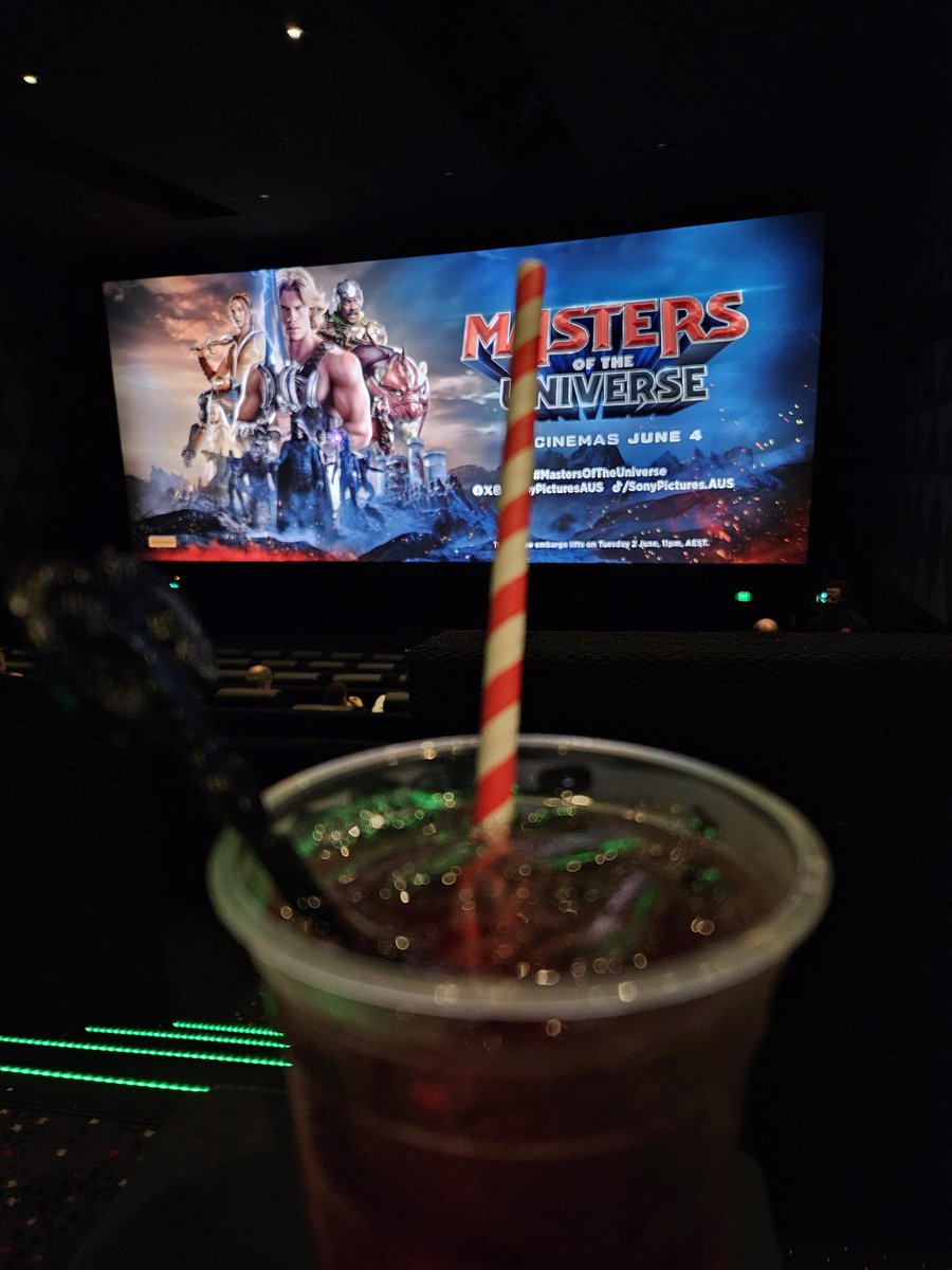 NovastreamN's tweet photo. #Skeletor Purple Haze is the drink of choice for tonight's special screening of #MastersOfTheUniverse thanks to @SonyPicturesAUS for the invite. Full review coming soon!!! https://t.co/f2avec7gqG