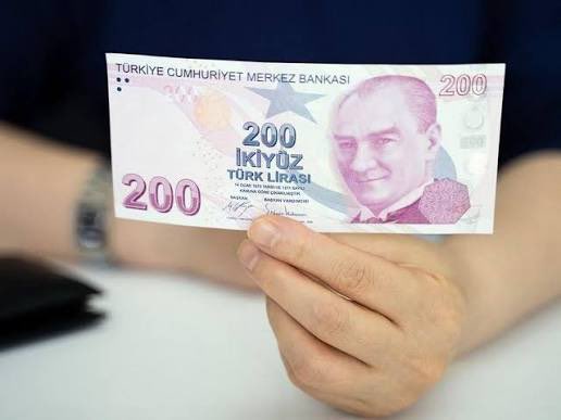 iyikulisresmi's tweet photo. İlk basıldığında 200 TL ile alınan ürünleri almak için bugün 4.579 TL harcamak gerekiyormuş https://t.co/HB1wlhaLtM
