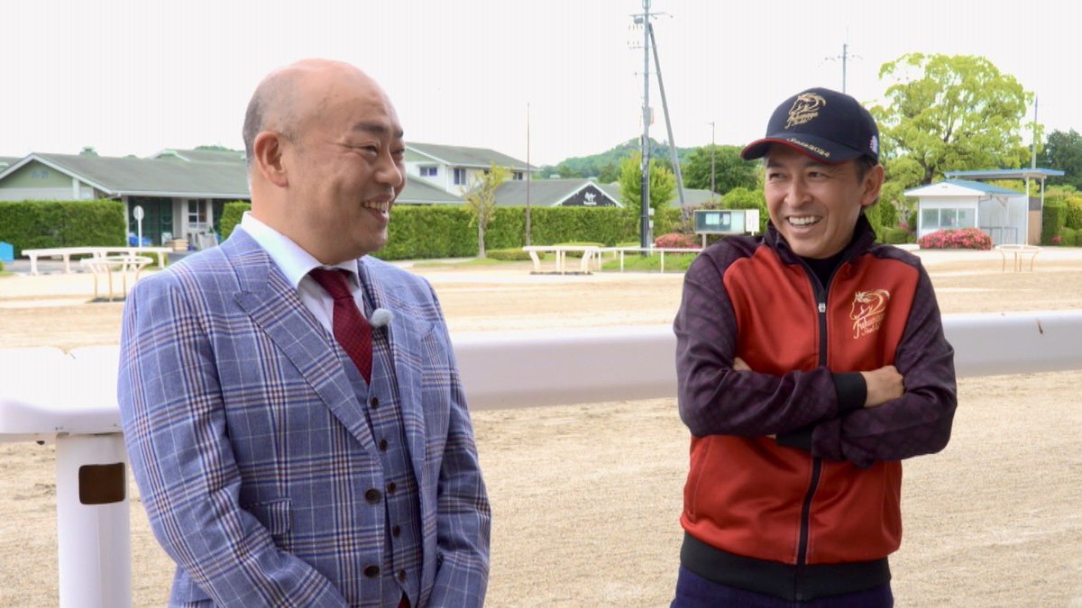 GCH_toremaru's tweet photo. きょう23:00からのトレセンまるごと情報局🏇

まるごとチェックはいよいよ今週末に迫った日本ダービー✨
総力取材で各陣営のインタビューやコメントなどをお届けします☺️

トレセンあらかるとでは、先週オークスを制覇した今村聖奈騎手にインタビュー🎤

お見逃しなく😉 https://t.co/YaLI47exFG