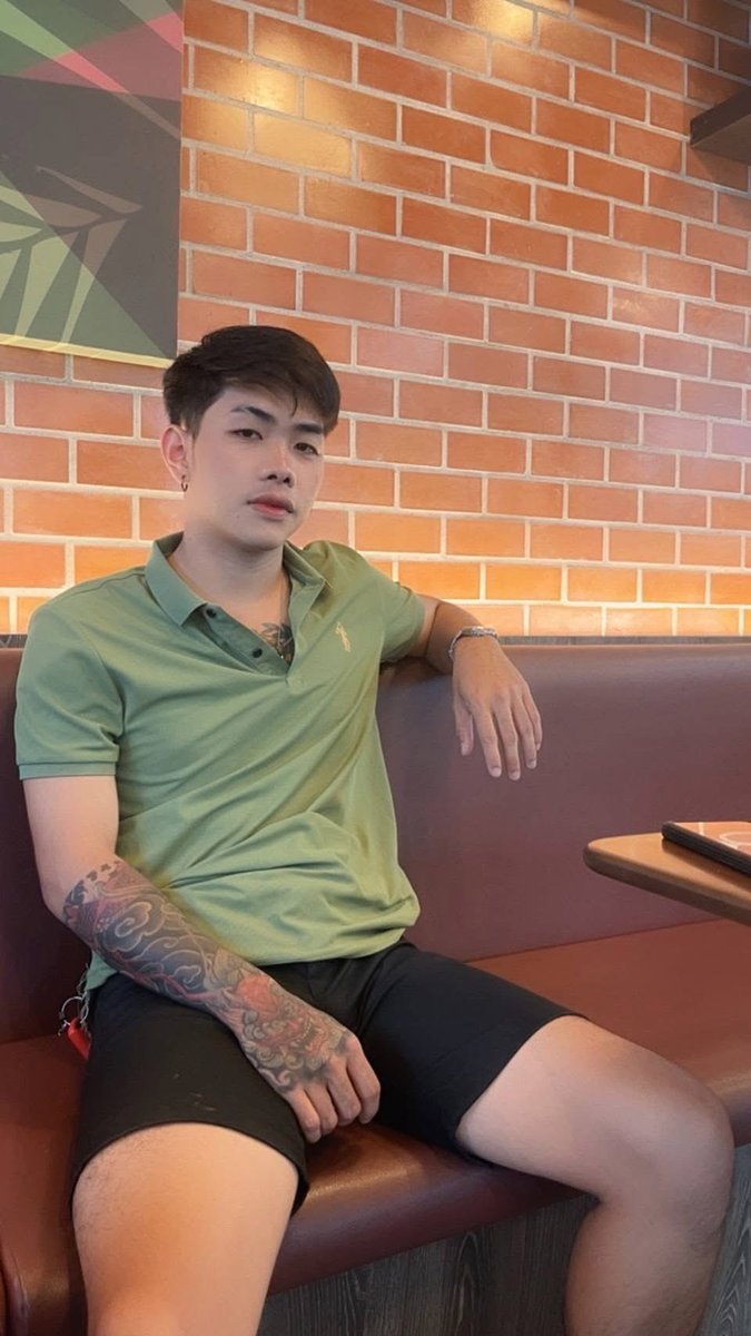 🇹🇭 หล่อสักลาย tweet media