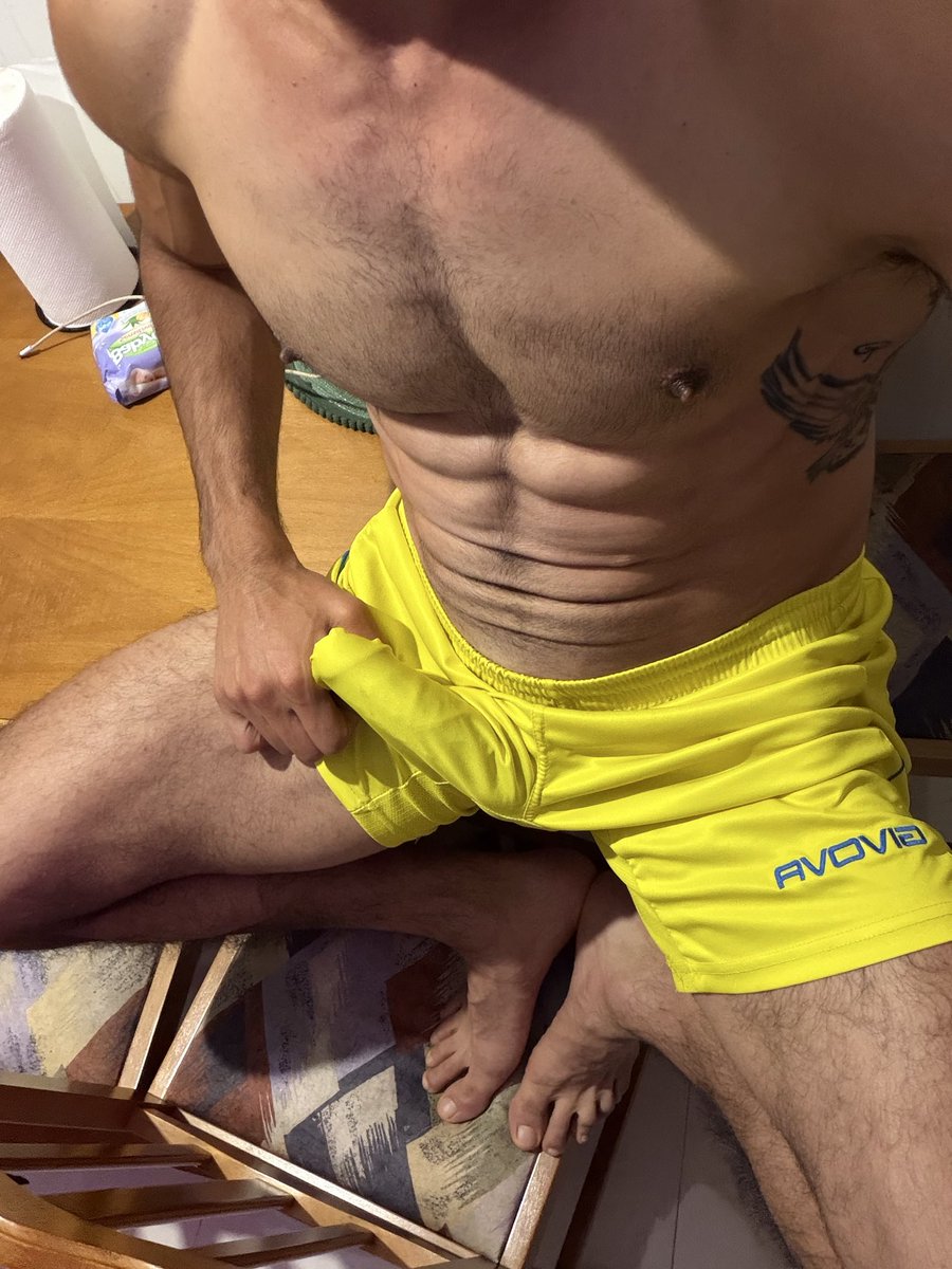 Sakis_Raw's tweet photo. ❤️😈💦 https://t.co/bNn8LhLlZq