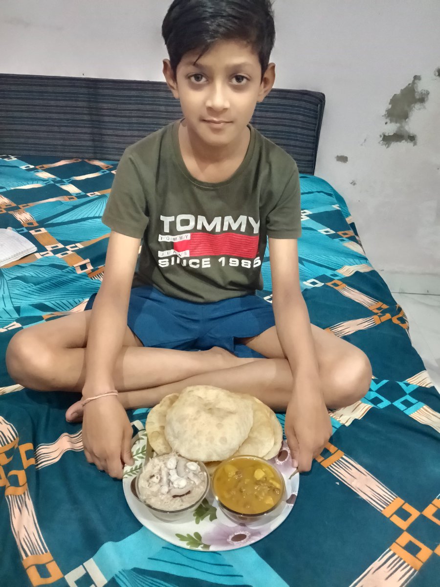 ghs54chd's tweet photo. "अन्नं ब्रह्मेति"  
BBSC 2026 Day 4 at GMHS 54 🍲  
Students cooked local cuisines &amp; explored India’s food heritage! 🇮🇳  
#BBSC2026 
#LocalCuisine 
@SchoolEduChd 
@EduMinOfIndia https://t.co/oeF7TfKdfz