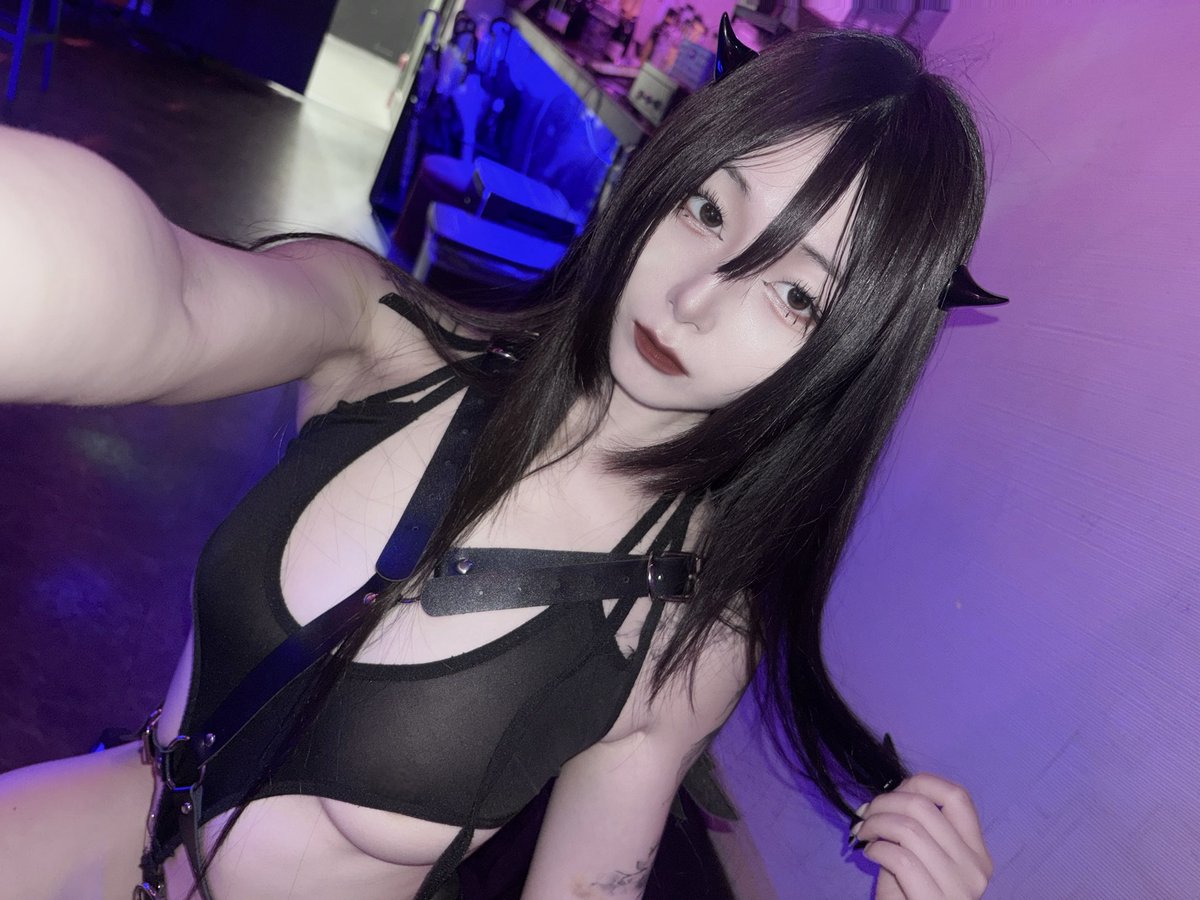 黒煙(くろえ) tweet media