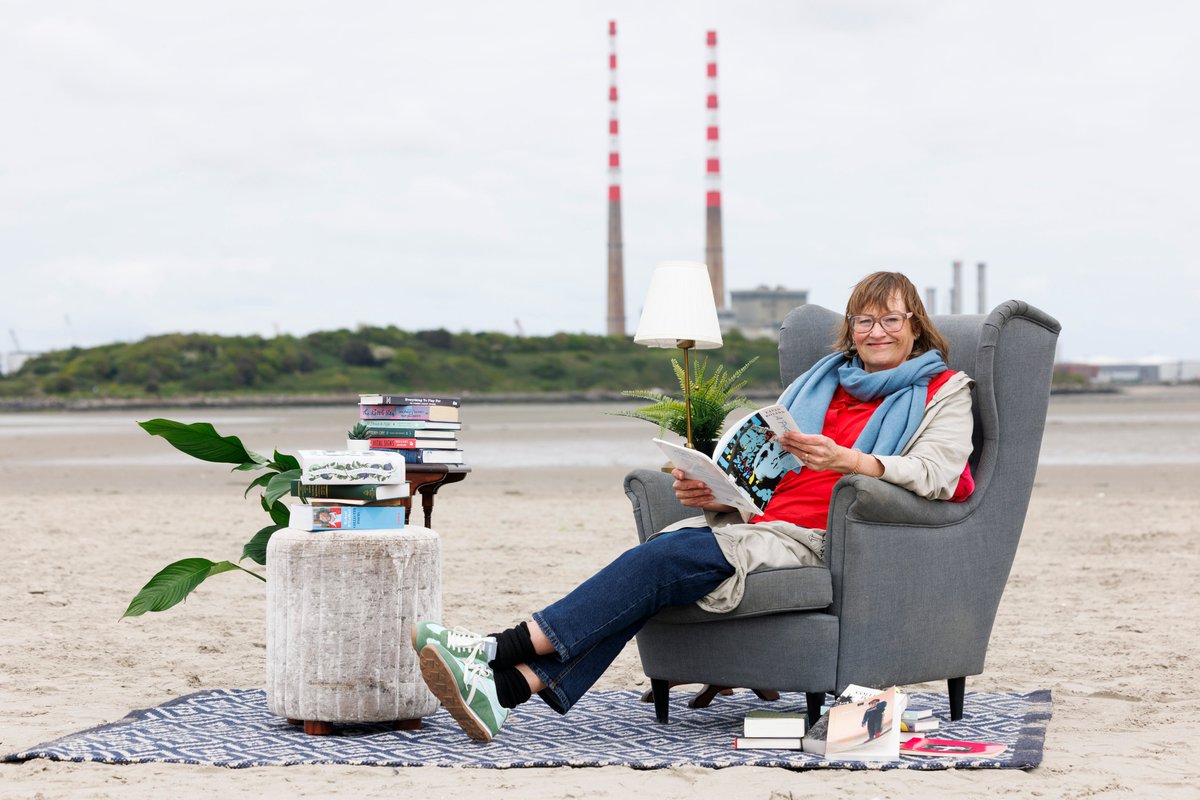 poetryireland's tweet photo. ✨🎉Happy Poetry Day Ireland 2026! 🎉✨

The theme for Poetry Day this year is Home. 🏠

This year there are over fifty events taking place around the country the full programme and details on events in your area are available on https://t.co/kLvrIbECh5.

#PoetryDayIRL https://t.co/Xvev2JmsP0