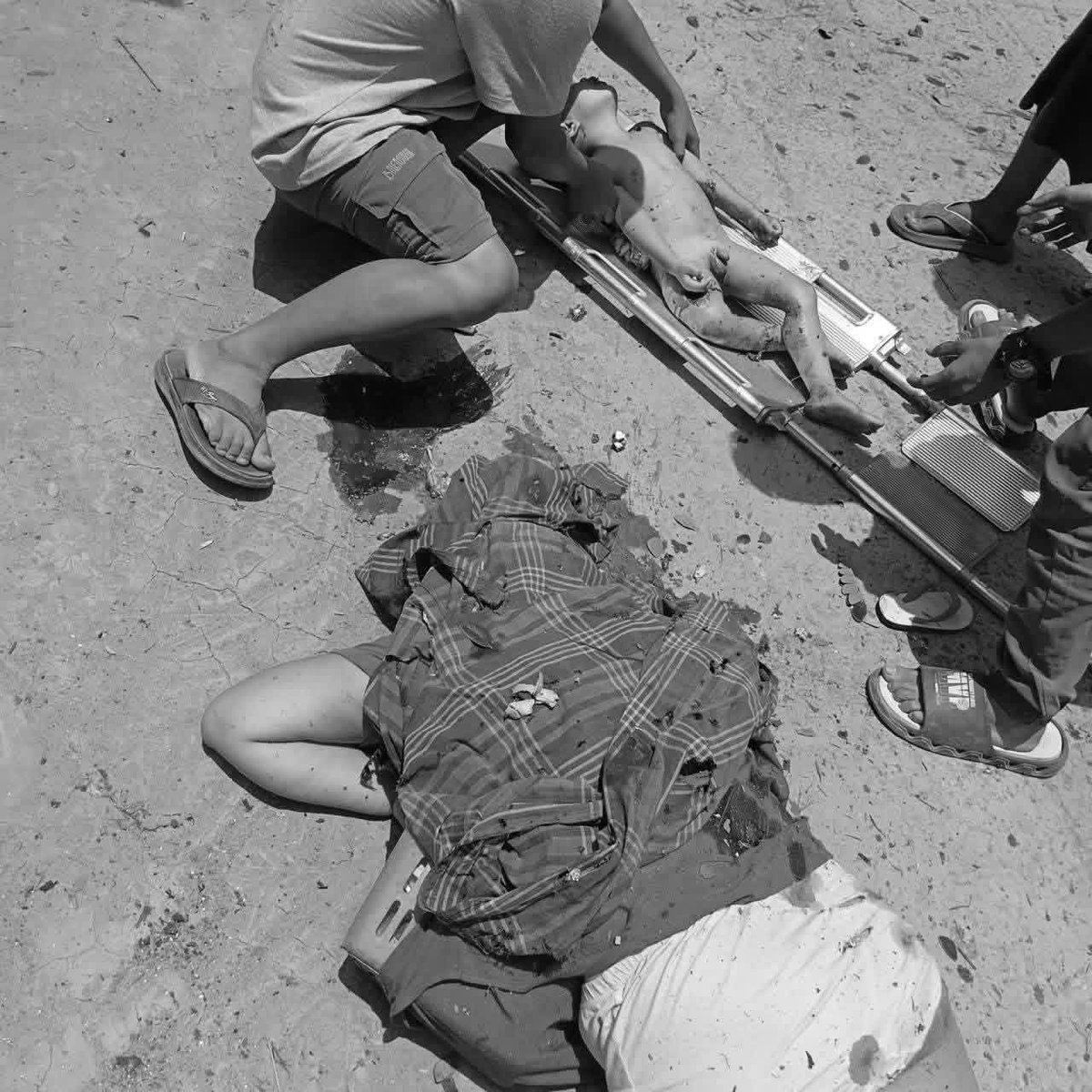 naingnaingaung's tweet photo. And on May 23, the military bombed a school in Thayet Na Phyar Lein village with six airstrikes. The entire school building was destroyed. No civilian injuries reported that time.

#WarCrimesOfJunta
#2026May28Coup
#WhatsHappeningInMyanmar https://t.co/jXaaTsiAlu