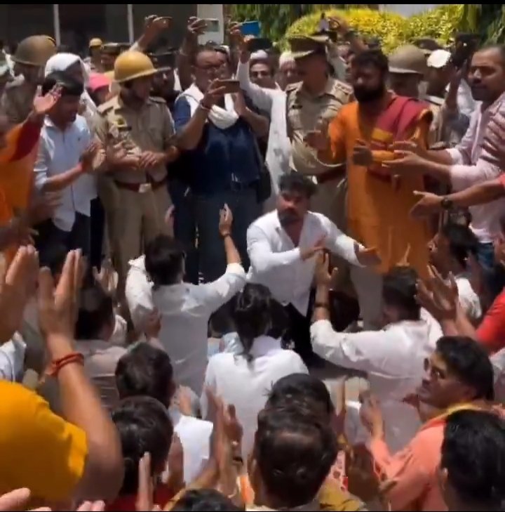 AmbedkariteLM's tweet photo. "Vijay Pandit, the priest of Shiva temple who attempted to rape a 10-year-old innocent Dalit girl in Saharanpur, has been caught. Case registered under POCSO Act, arrest has been made. 

But the real character of Manuvadis has come forward, the entire Brahmin community gathered at the police station, is creating a ruckus and raising slogans in support of the rapist priest. Shameful!"
