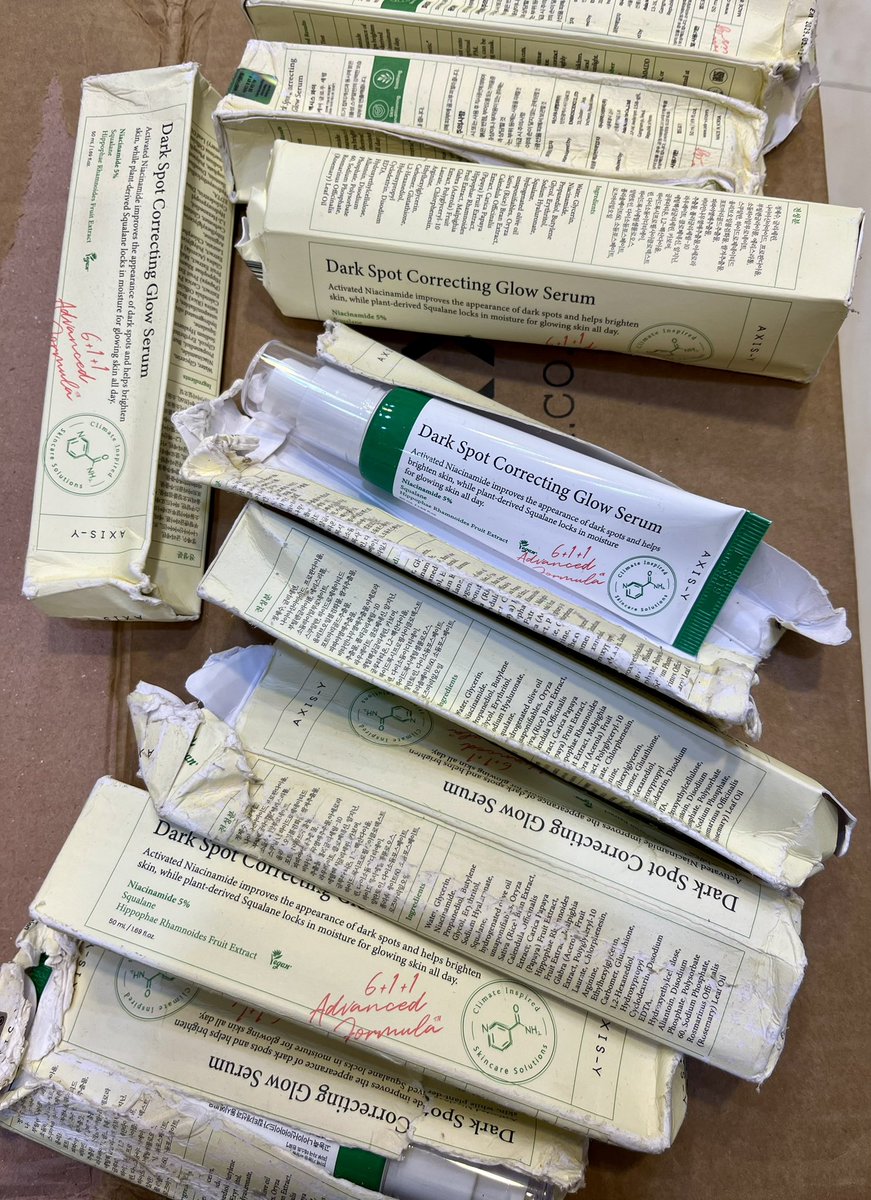 capipilot's tweet photo. بچها ی تعدادی سرم ضدلک اکسیس جعبشون آب خورده اگر خواستین با قیمت پایین‌تر بردارید، https://t.co/Ks2hkoI2iE