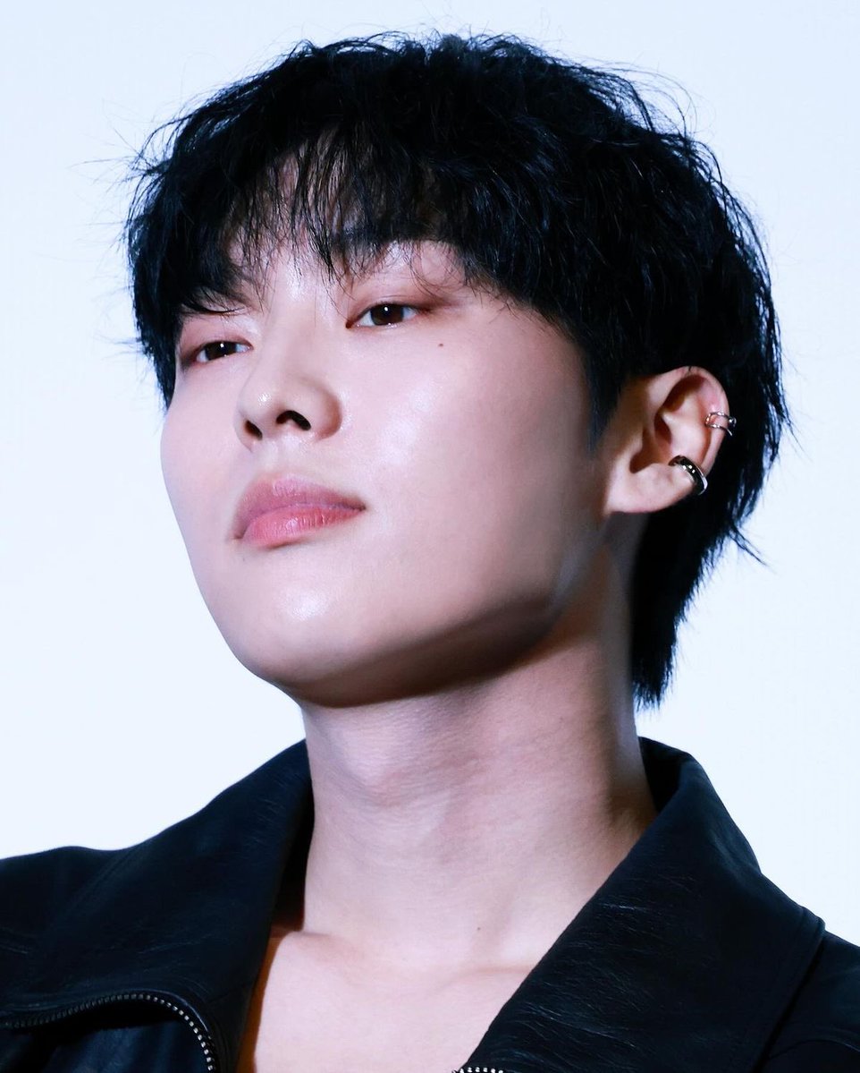 백원 tweet media