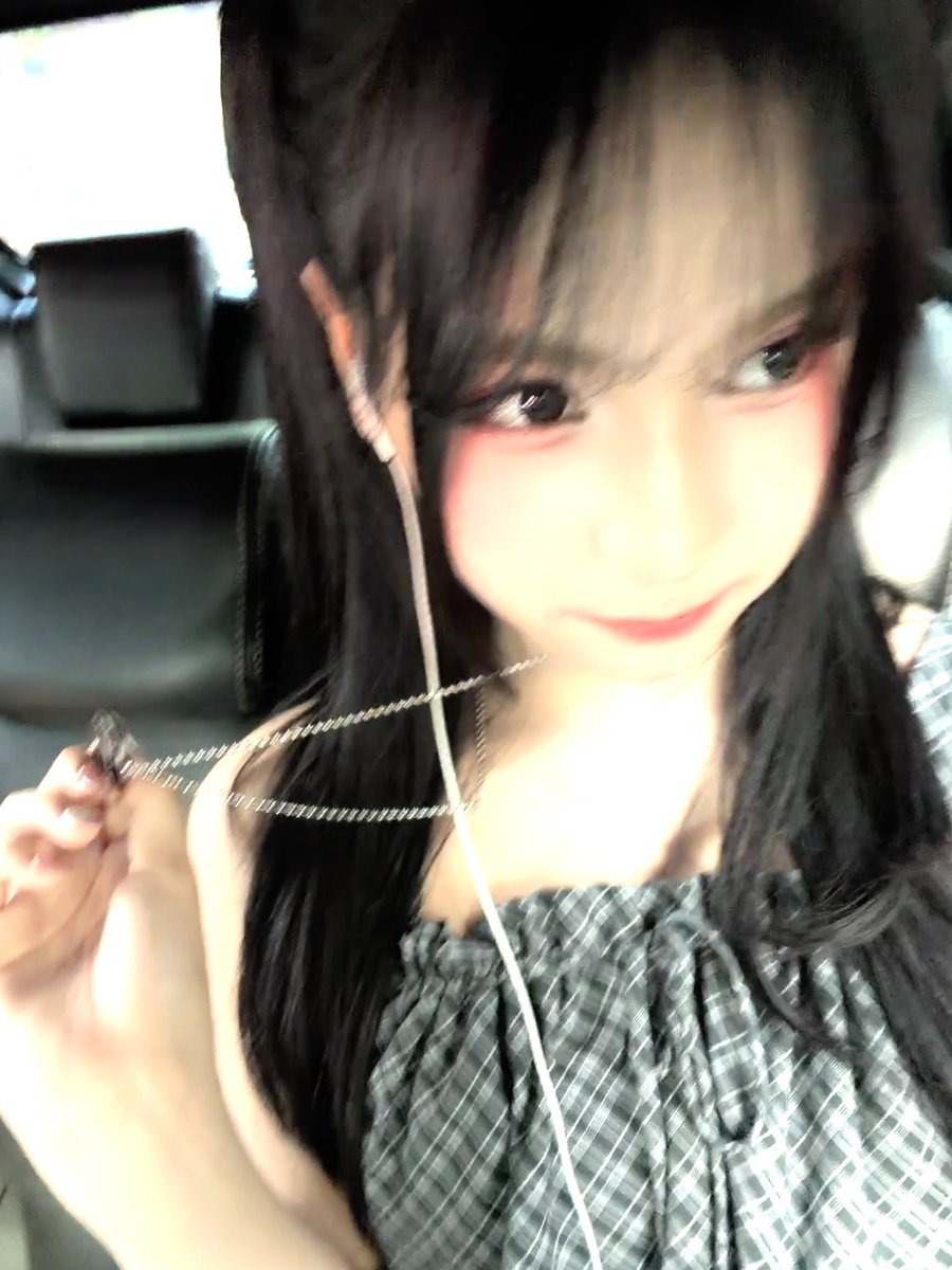 Jazzlyn Trisha tweet media