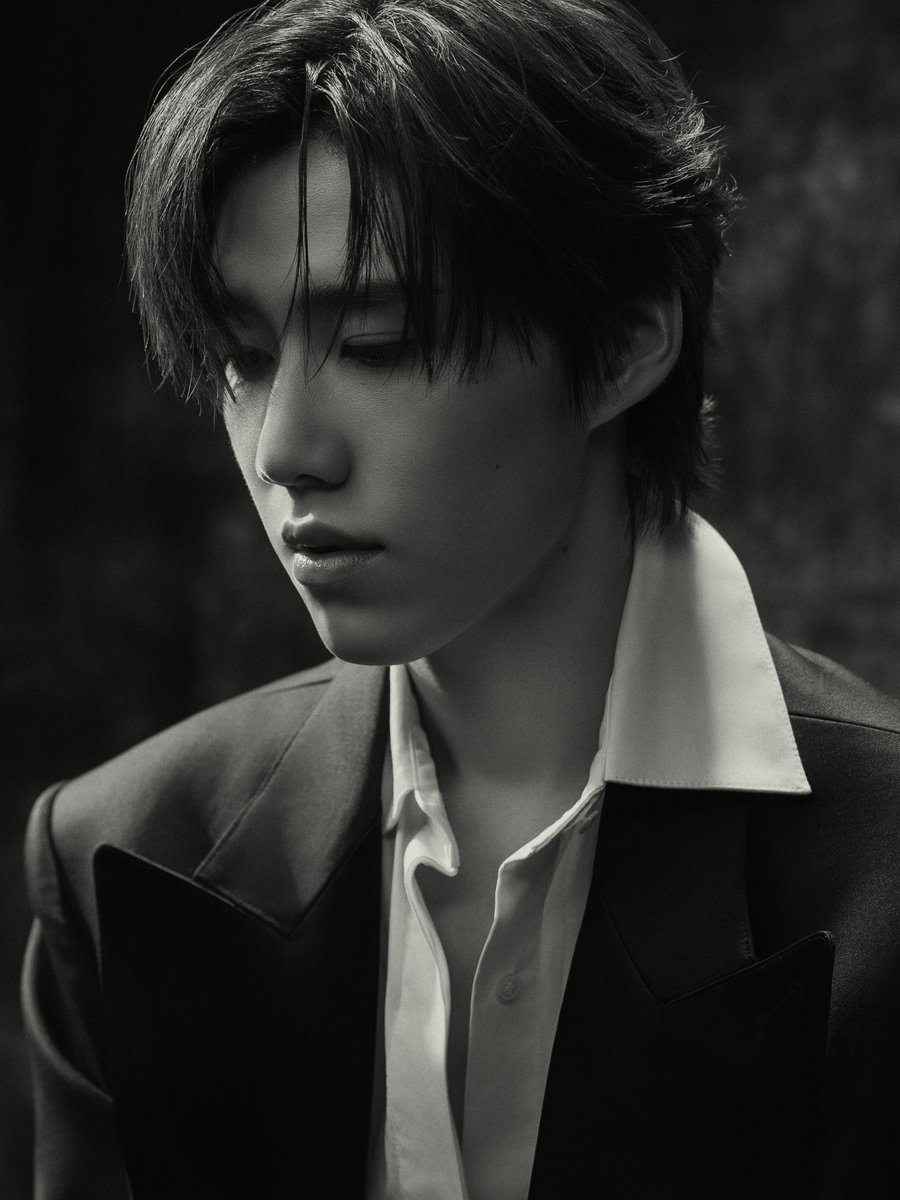 ChitChatVariety's tweet photo. PP KRIT ปล่อยซิงเกิลใหม่ “เก่งไม่พอ GOOD (not) ENOUGH” เพลงแทนใจคนที่ลืมไม่ได้ พร้อมได้ “หลิงหลิง คอง” มาร่วมถ่ายทอดอารมณ์ผ่านมิวสิควิดีโอ

อ่านต่อที่ 👇🏻
🔗https://t.co/JksrgXNL9j

#เก่งไม่พอGOODnotENOUGH_MV
#เก่งไม่พอGOODnotENOUGH
#PPKritEntertainment #PPKritt #Linglingkwong‌ https://t.co/nkijv0qVdQ