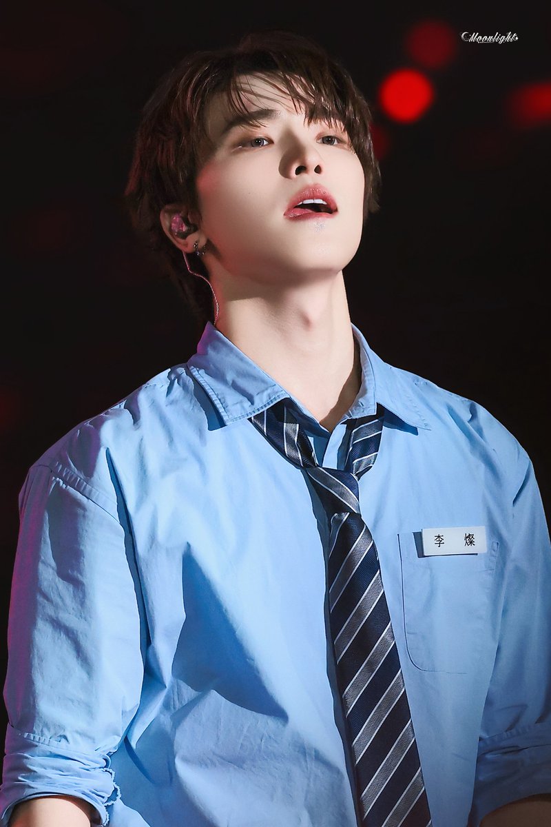 _Moonlight0211_'s tweet photo. 260523 YAKUSOKU IN OSAKA DAY1

#DINO #디노 #이찬 #ディノ
#SEVENTEEN #세븐틴 https://t.co/fZMmi5T7Ej