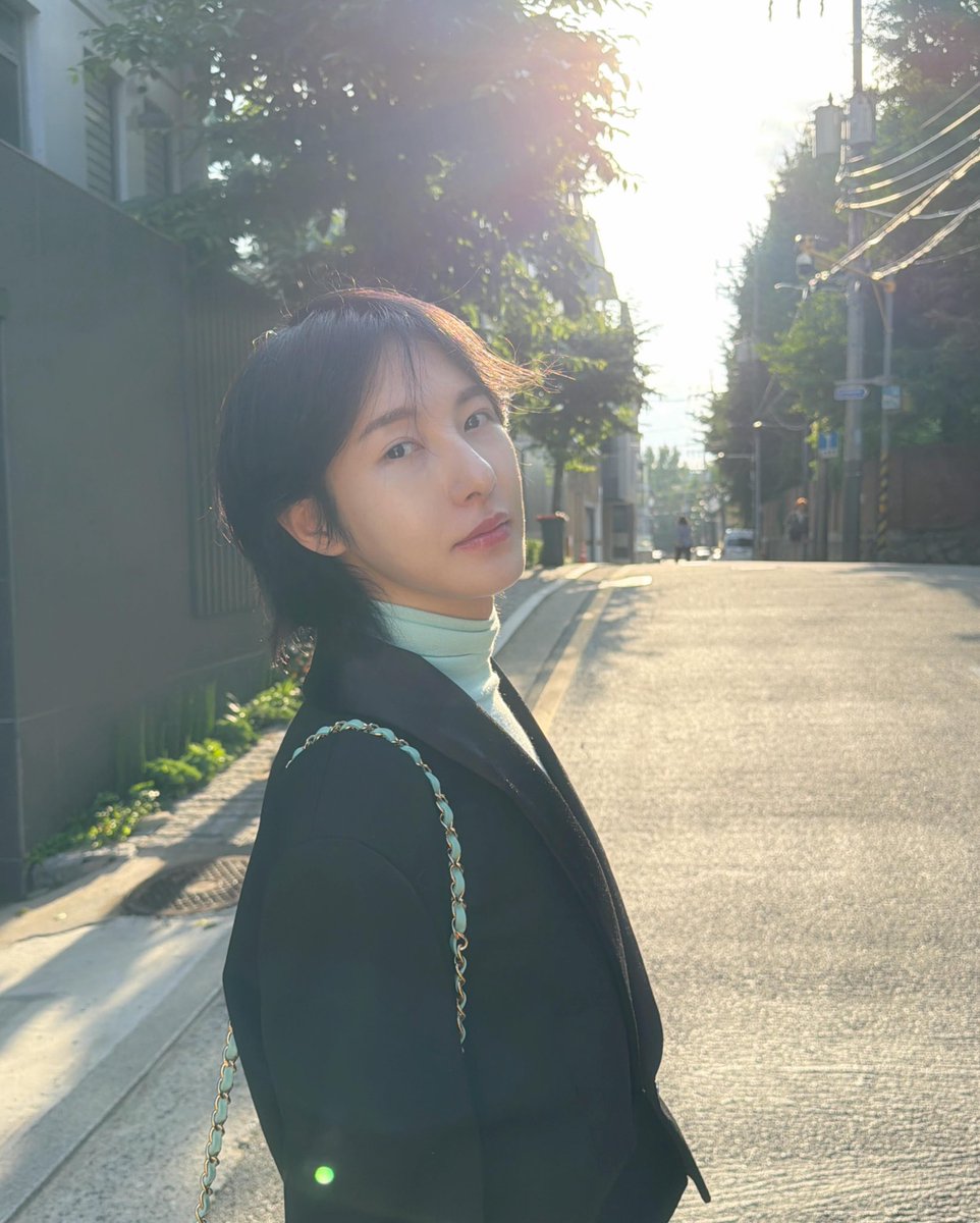 bluecosmicdust's tweet photo. #런쥔 #RENJUN 260528
yellow_3to3 ig updates：☀️
1️⃣ https://t.co/6sbqU32lo2