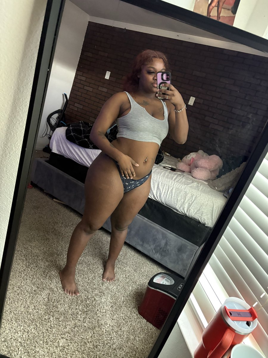 tharealnecassh's tweet photo. Literally got the body mfs sit on the table &amp; pay for 😆😆😆😆😆😆 https://t.co/5zqByQ6umH