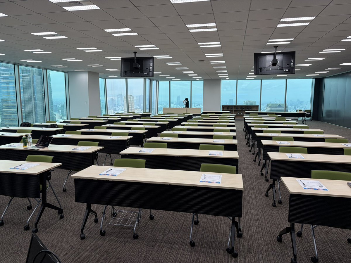 tom_asa's tweet photo. ワイワイ

お待ちしております。
#ques26 https://t.co/Y9cBhpaJyH