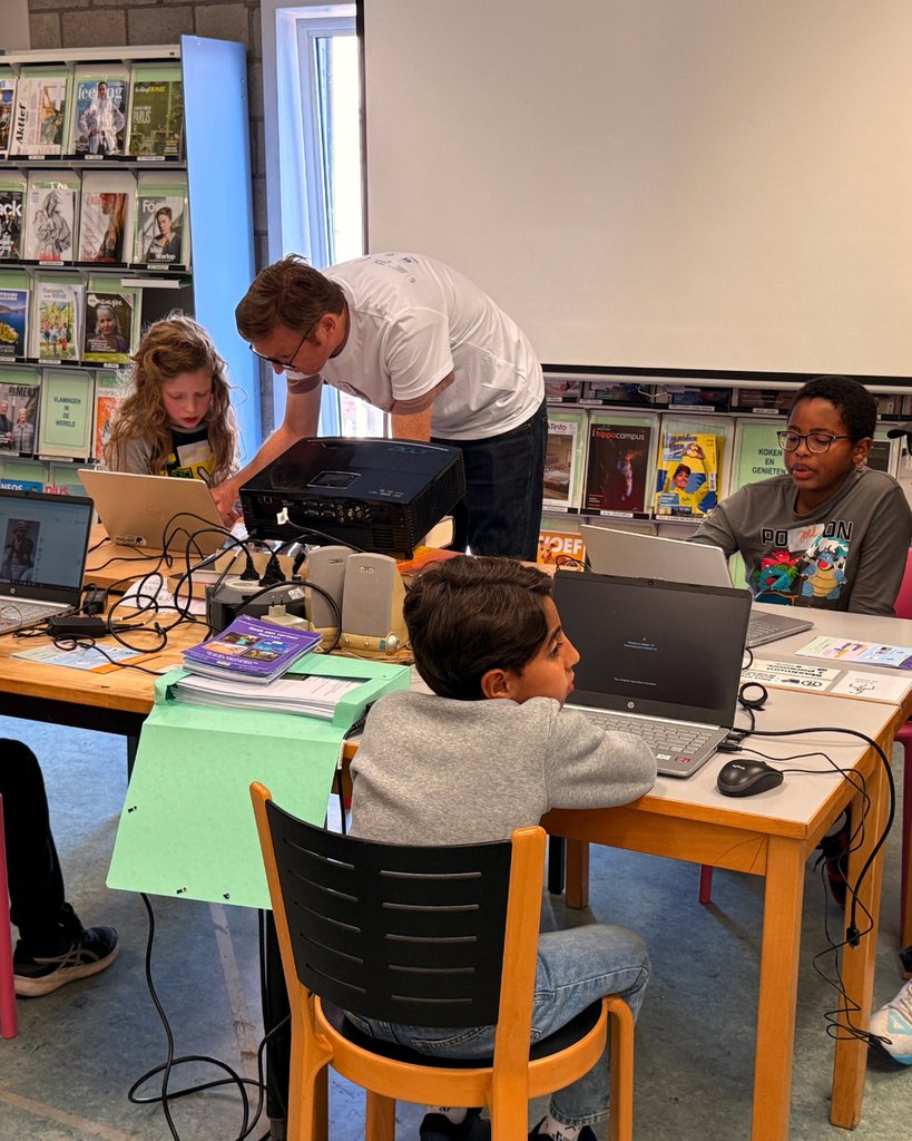 CoderDojoBelgium tweet media