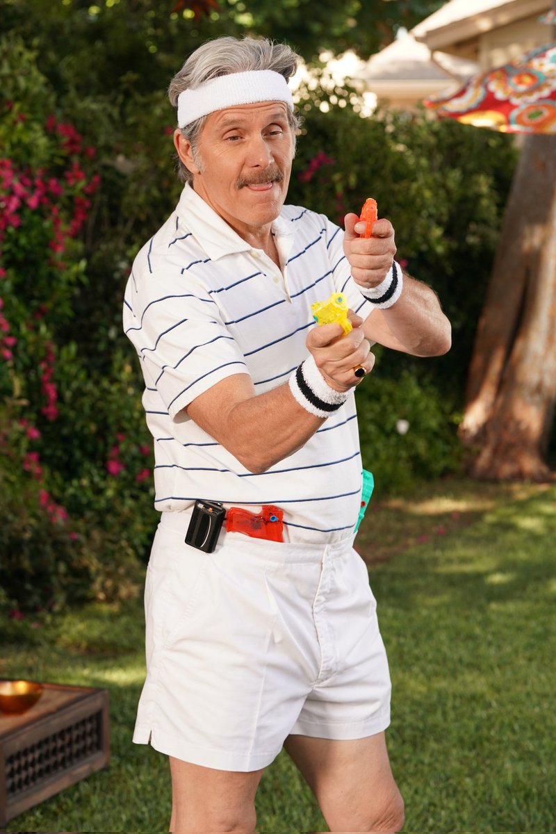 ClubGCole's tweet photo. P2:

Gary Cole as Harrison Jackson in ABC's comedy series: Mixed-Ish

Episode: Becoming Bow

#GaryCole #MixedIsh #HarrisonJackson #ThrowbackThursday #Summer https://t.co/rRVvbMVK16
