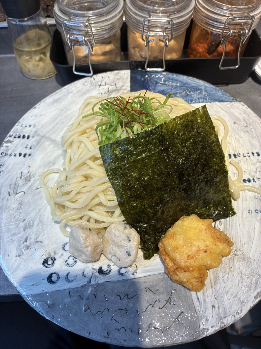 Penchqn's tweet photo. つーけめーん https://t.co/CfjT7awMye