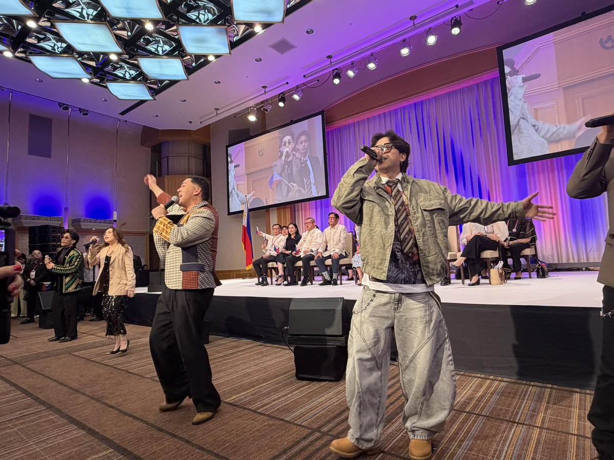polarisabscbn's tweet photo. LOOK: Pinoy Pride #SofronioVasquez performs for the Filipino community in Japan, with Philippine President Bongbong Marcos present at the event. 🇵🇭🇯🇵
#StarMagic #StarMagicPolaris2026 #ABSCBN https://t.co/8hh7p26Jz1