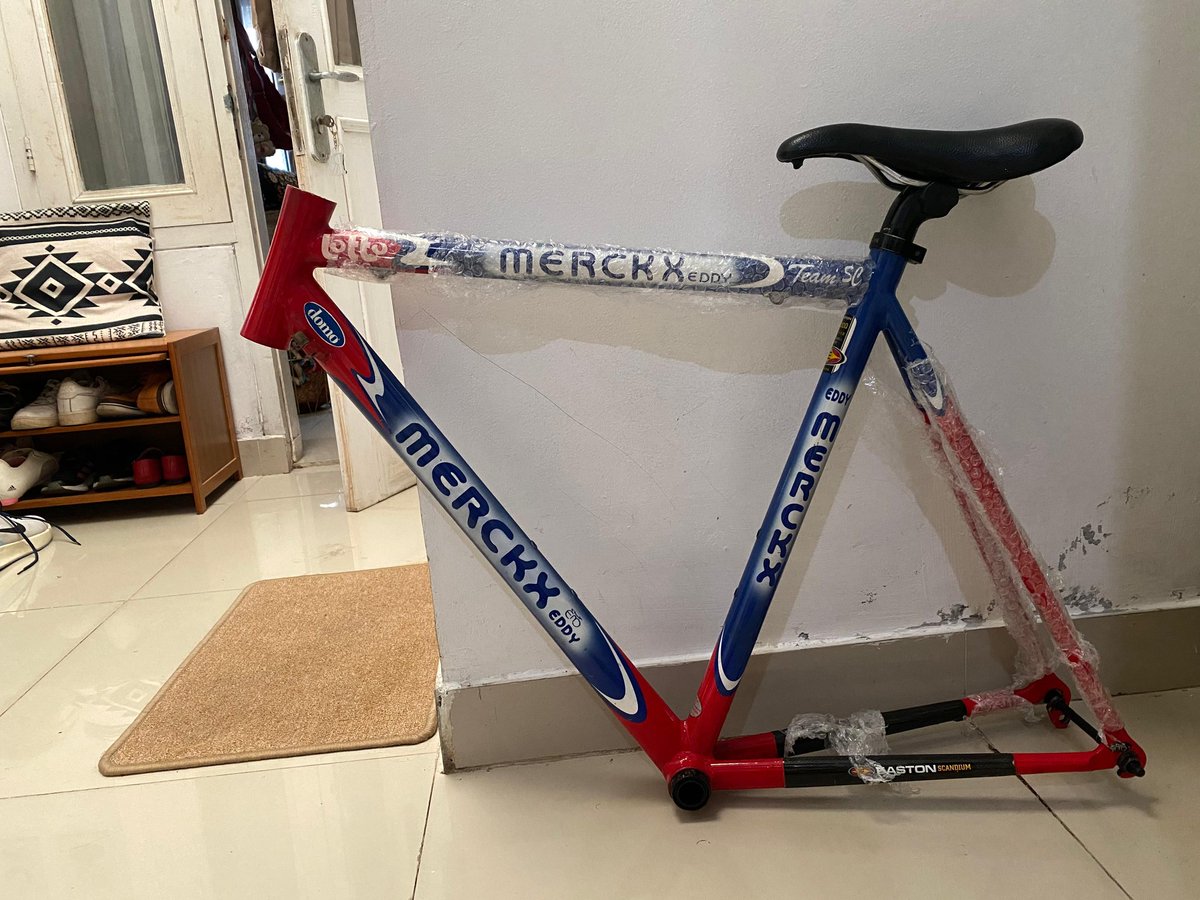renordiandra's tweet photo. Fs Vintage Bike Vintage Roadbike
Fram Eddy Merckx
Sz 54
Bahan Scandium
Saya buat fantasi modif di slide terakhir
Yang didapat sesuai foto saja
Harga 8.500.000
Jakarta
#fnfjb #fixedandfurious #fixie #roadbike #jualsepeda https://t.co/3ZMPg0V0TW