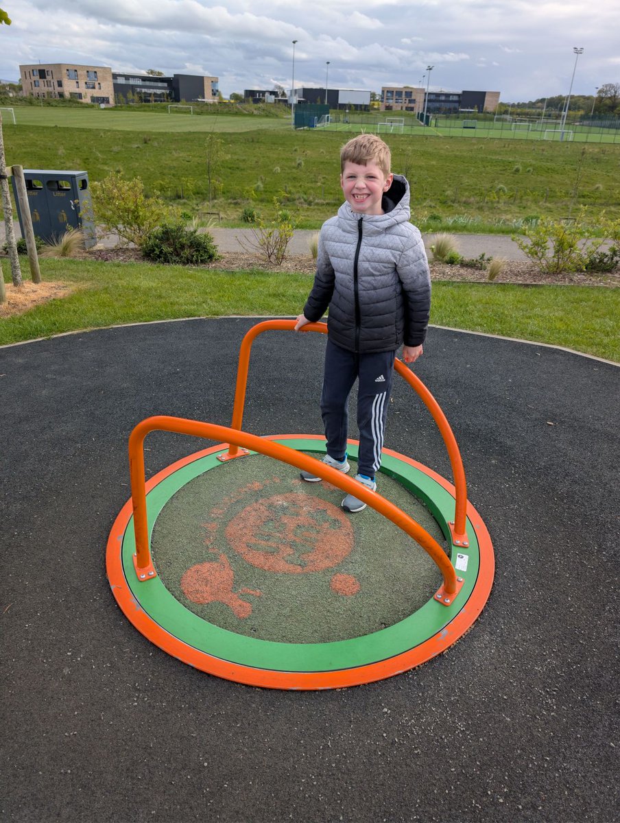 RussellPlay's tweet photo. Lynn recently took her son to a local play park designed &amp; installed by Russell Play - a company she's proud to work for.💚

Watching him explore, laugh &amp; build confidence on equipment was a reminder of why play matters so much.

#RussellPlay #PlayMatters https://t.co/TBBd8gM6U8
