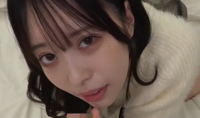 YoT1989's tweet photo. FC2-PPV-4837174 天馬ゆい
應該是早期 有點認不出來 這部前面很有女友感 開局電話就打來攪局 掛掉後 又持續打來 變成忍耐大賽  最後忍不住小叫出來超可愛 https://t.co/tz58C9gpZR
