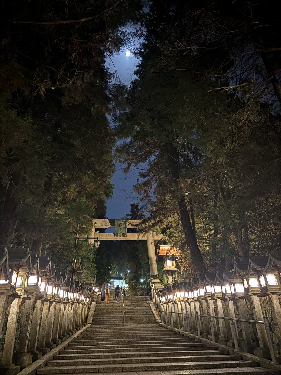 verozye's tweet photo. お寺なのに鳥居がある風景 https://t.co/9IQtbQbXVA