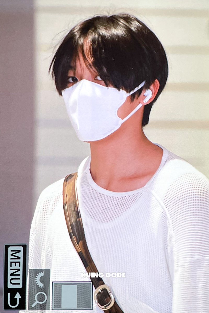 kuingcode's tweet photo. 260528 ICN 입국 pre. #리쿠

기여웅🖤

#RIKU #リク #NCTWISH #엔시티위시 https://t.co/EDDU6rDXme