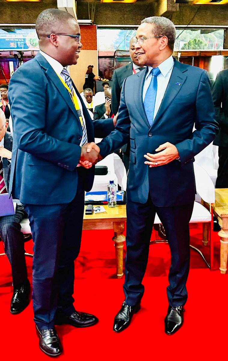 Profmutisya's tweet photo. Frequent consultations with great leaders on the kind of development our country and region require are important in shaping a shared vision for Africa’s transformation.

Our engagement with H.E. Jakaya Kikwete, Former President of Tanzania and Global Partnership for Education (GPE) Chair of the Board of Directors, demonstrates that African countries are on the right trajectory in advancing regional cooperation, leadership, and sustainable development for the benefit of our people.