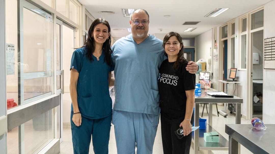 FavaloroSAMIC's tweet photo. 💙 Estas iniciativas reflejan el compromiso de nuestros equipos con la formación permanente y la mejora continua en la atención de la comunidad.  

#HospitalFavaloro #POCUS #SaludPublica #Capacitación https://t.co/hN7W07x7F7