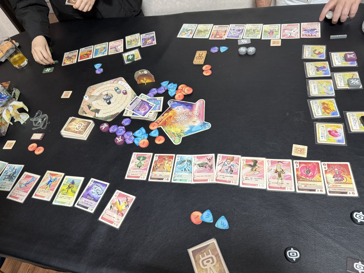 boardgame_guild's tweet photo. 本日この後19:30より！
ボドゲ会を開催します！

参加申込不要🙅‍♀️
ボドゲ200種以上🙌
時間: 19:30〜23:00
場所：東京都港区西新橋3-24-6 5F
参加費：社会人500円、20歳以上大学生無料！

ご参加お待ちしてますー！
ボドゲ初心者の方も大歓迎です☺️
お時間のある方、ぜひお越しください💡 https://t.co/sdcFanvFXS