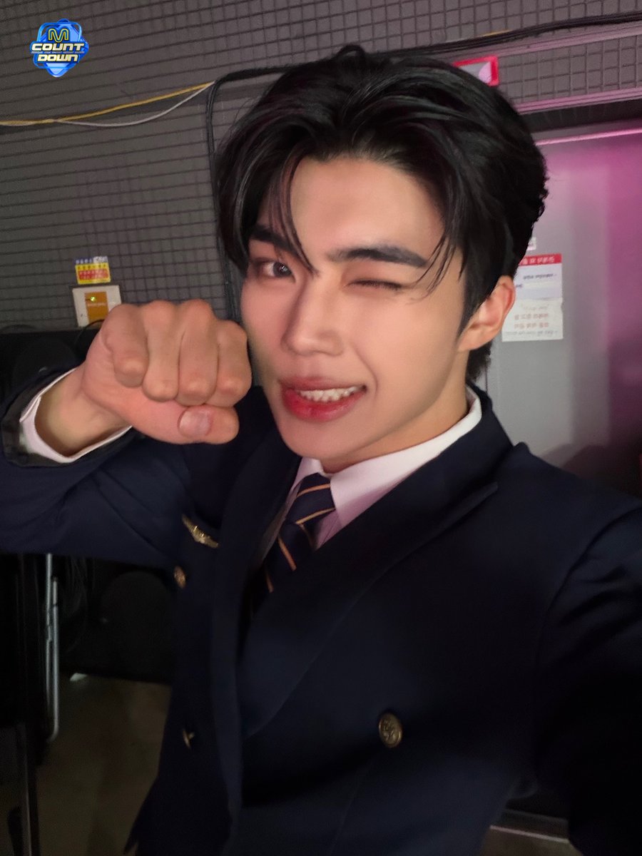 M COUNTDOWN tweet media